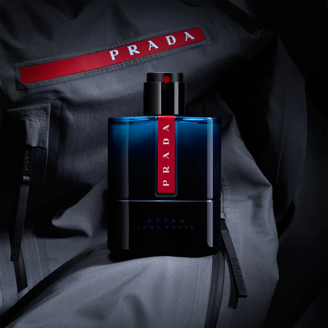 Prada Luna Rossa